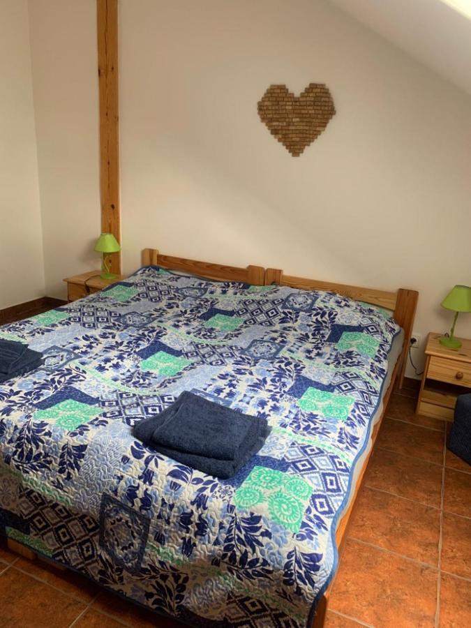 Penzion L'Isola Kunžak Kültér fotó