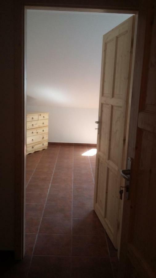 Penzion L'Isola Kunžak Kültér fotó